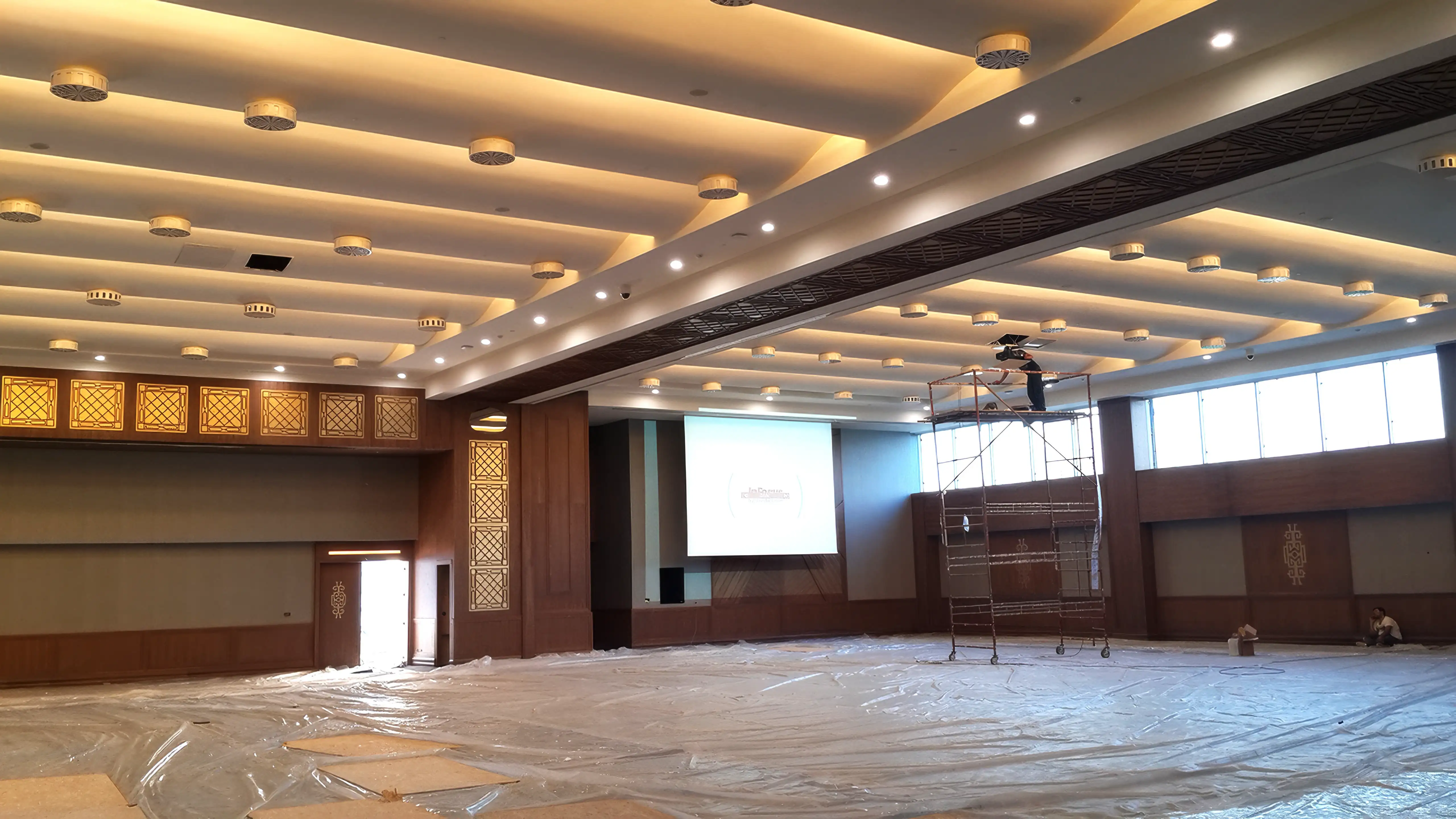 Kongre ve Konferans Salonları